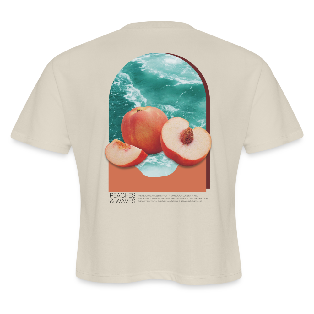 Peaches & Waves Women's Cropped T-Shirt - dust
